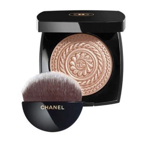 CHANEL METAL PEACH ECLAT MAGNETIQUE 